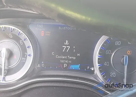 2016 Chrysler 300 Anniversary Edition from USA, damaged, VIN 2C3CCARG8GH145016